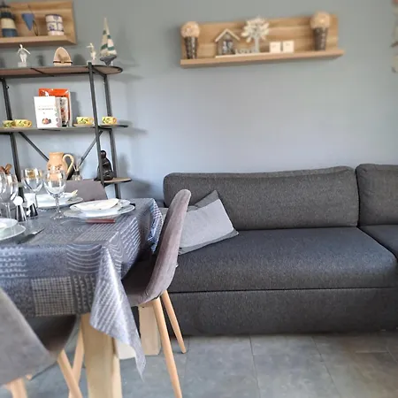 Maison De ;vakantiehuisje *