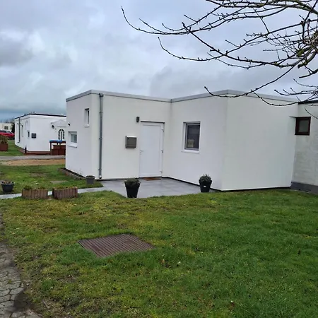 Maison De ;vakantiehuisje *