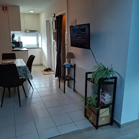 Maison De ;vakantiehuisje *